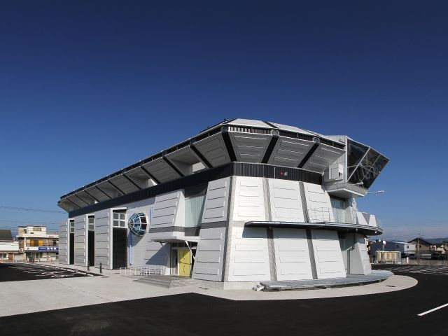 CmSpaceFactoryȂ񂱂