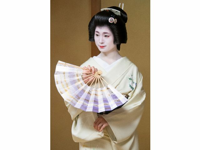 【金沢】金沢芸妓の舞ｉｎ石川県立能楽堂別館 特別公演【KANAZAWA】A Sp...