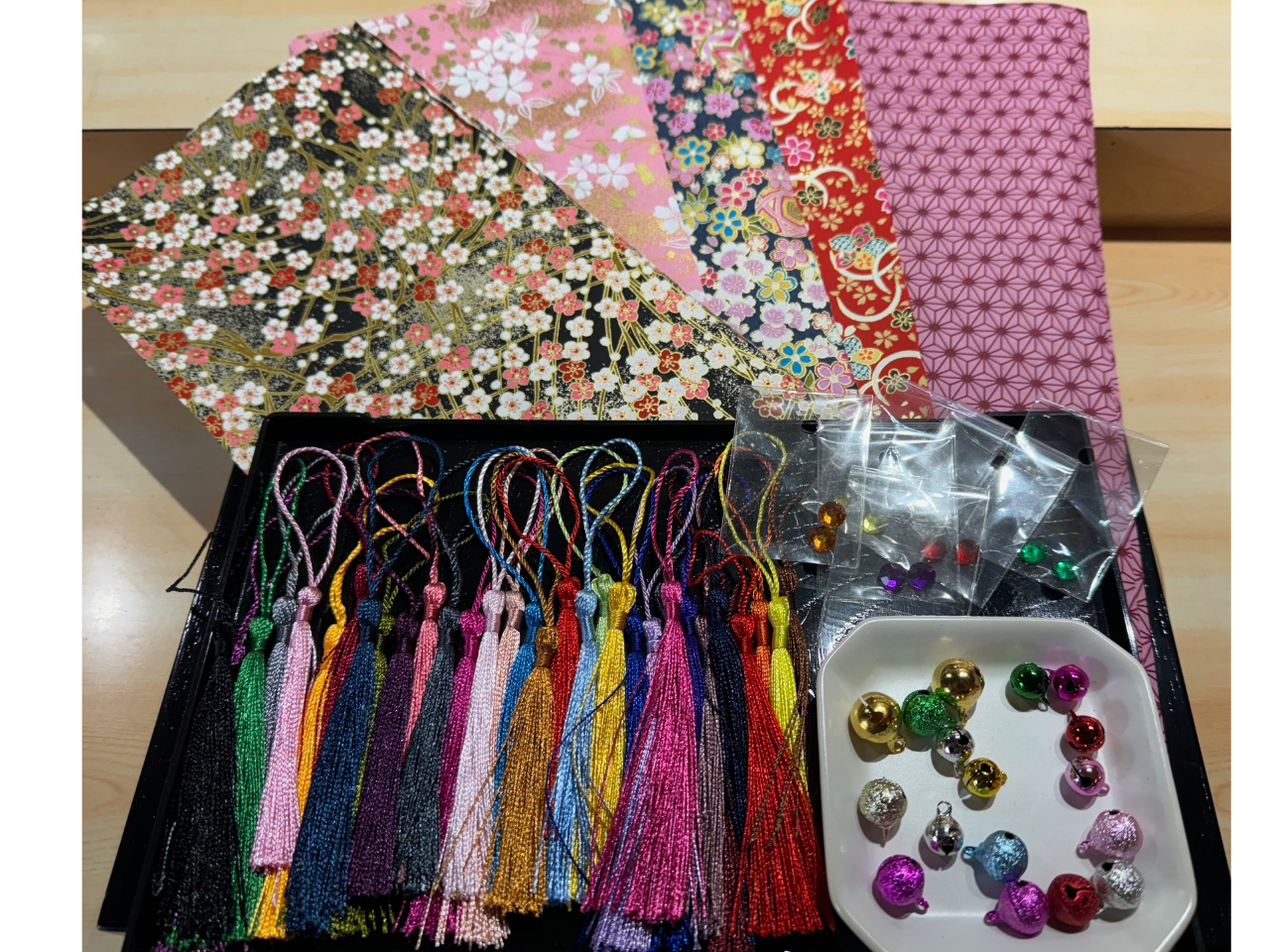 �a���A�J���[�^�b�Z���A���C���X�g�[���A�J���[��ȂǃI�v�V�������L�x�I