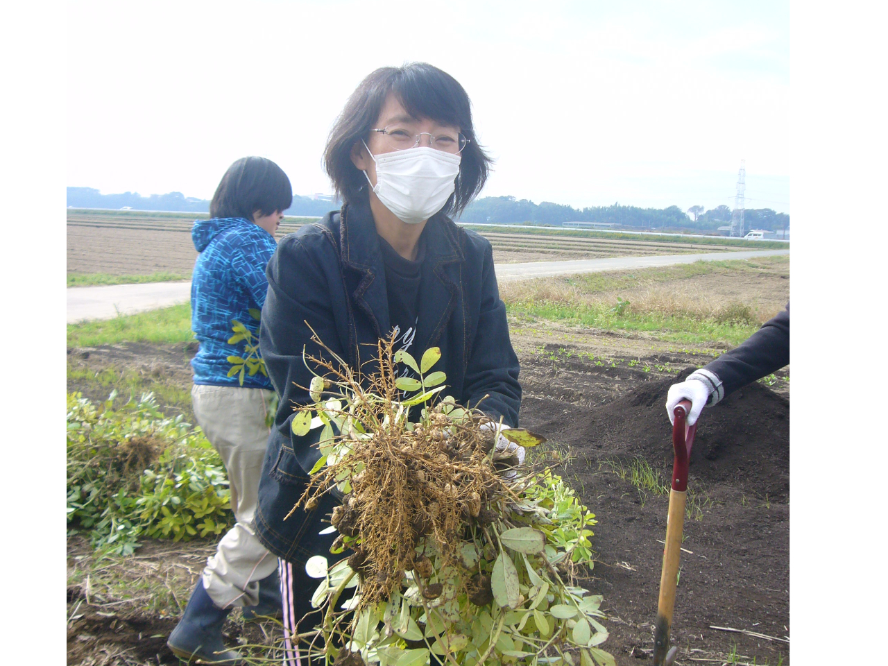 仲間達と楽しく掘れました!