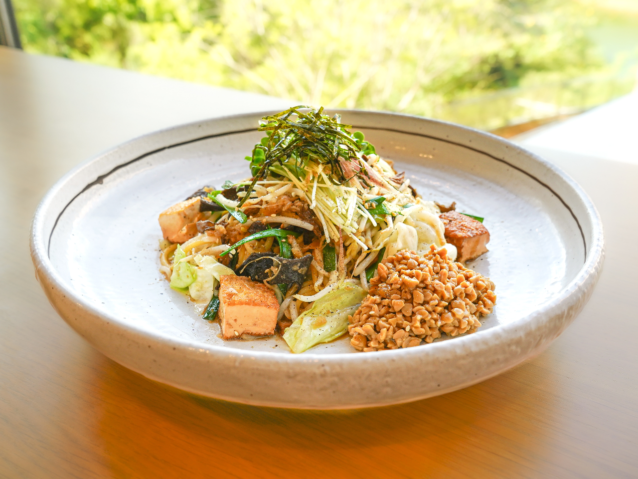 �v���~�A���p�X�^�i���_�j