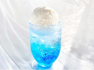 基本のクリームソーダ(有料オプションなし)