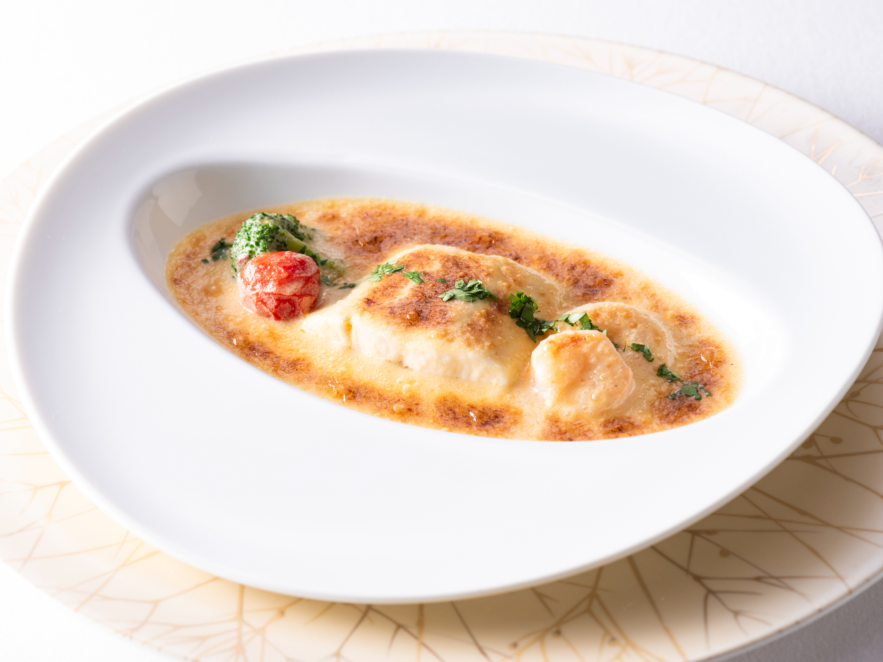 �C�V�Ɣ��g���̃{���E�t�@��