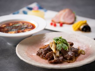 気の定番メイン料理が6種類の中から2品選べる全7品のディナーコース!