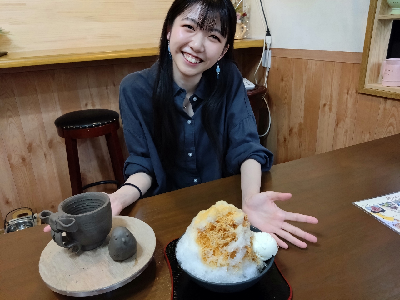 お一人で気軽に陶芸とかき氷も