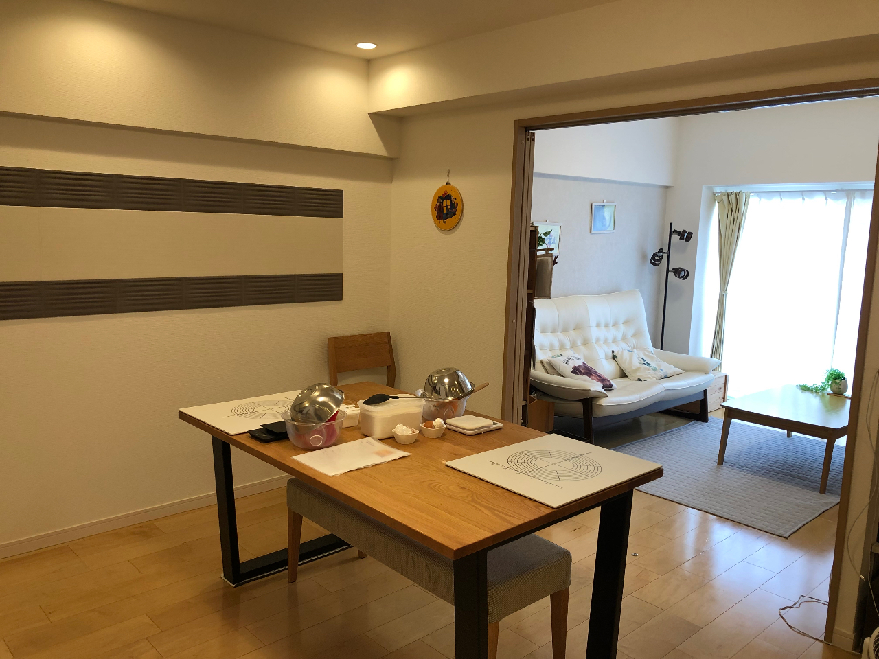 ő3l܂ł̏l̃bXłBƂԂŁAp肪y߂܂B󂢂Ă鎞Ԃɂ̓R[q[ƂƂ񋟂Ă܂B