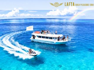 船内、クーラー完備