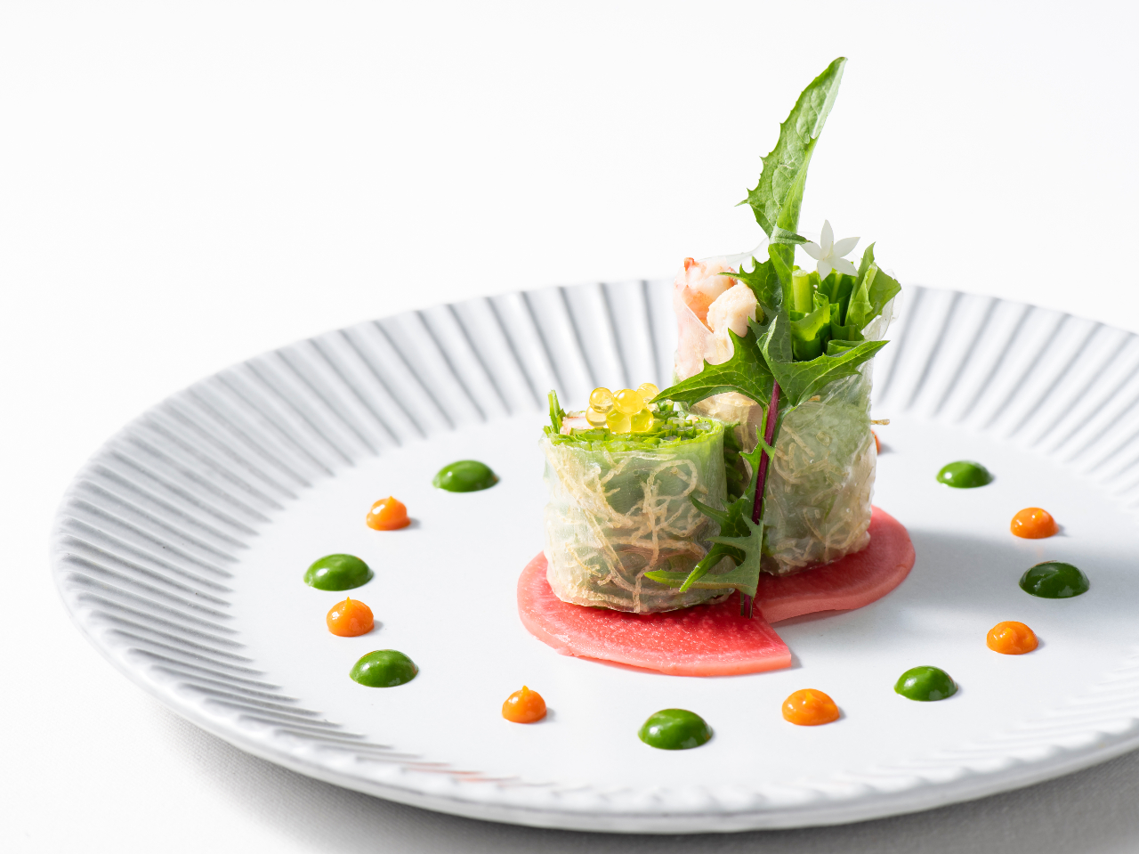 G߂̑O؂2ipӂĂ܂B1iIтBʐ^̓C[Wł