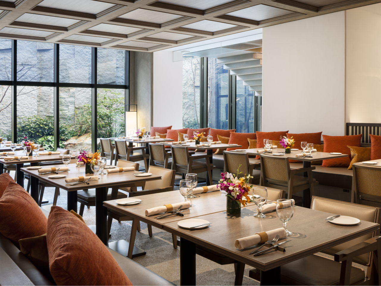 �i�i�m�C�`�@�X�ܓ���