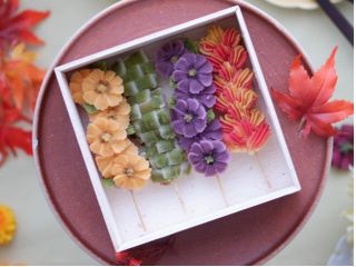 秋限定レッスン(コスモスのお団子のボックス)
