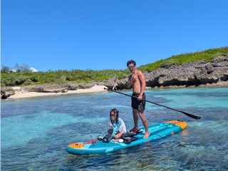初めてのSUPも安心!ガイドがしっかりレクチャーし、宮古島の絶景をゆったり満喫できます。