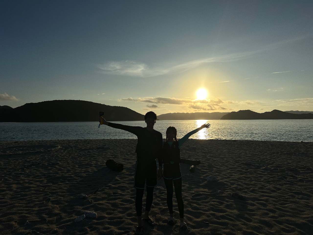 この日は無人島(安慶名敷島)へ