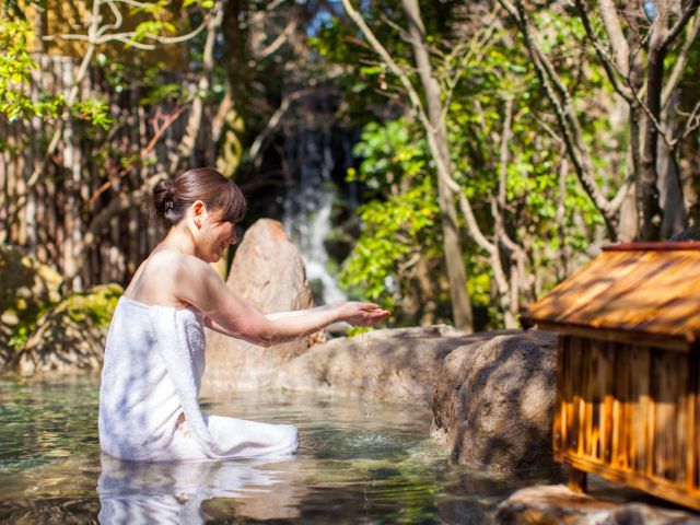 原鶴温泉は肌に優しい”W(ダブル)美肌の湯”