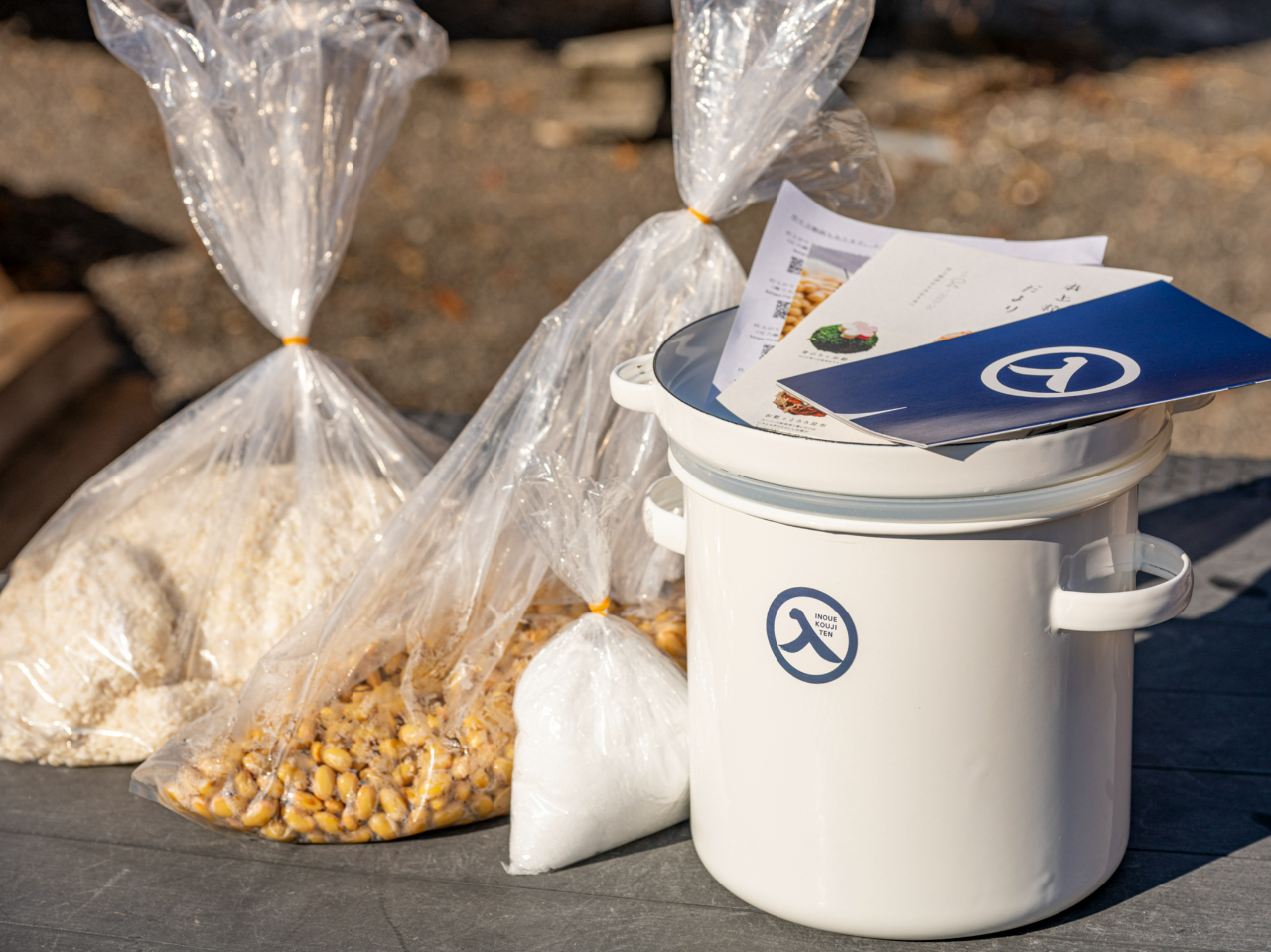 3kgR[X̍ޗiEE哤jEۑeicj