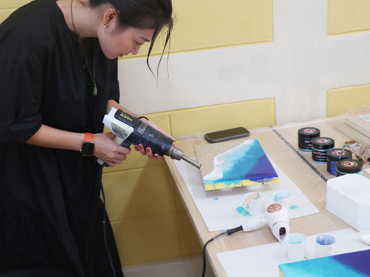 ̏_炩Dgq[gKŕ\Ă܂B