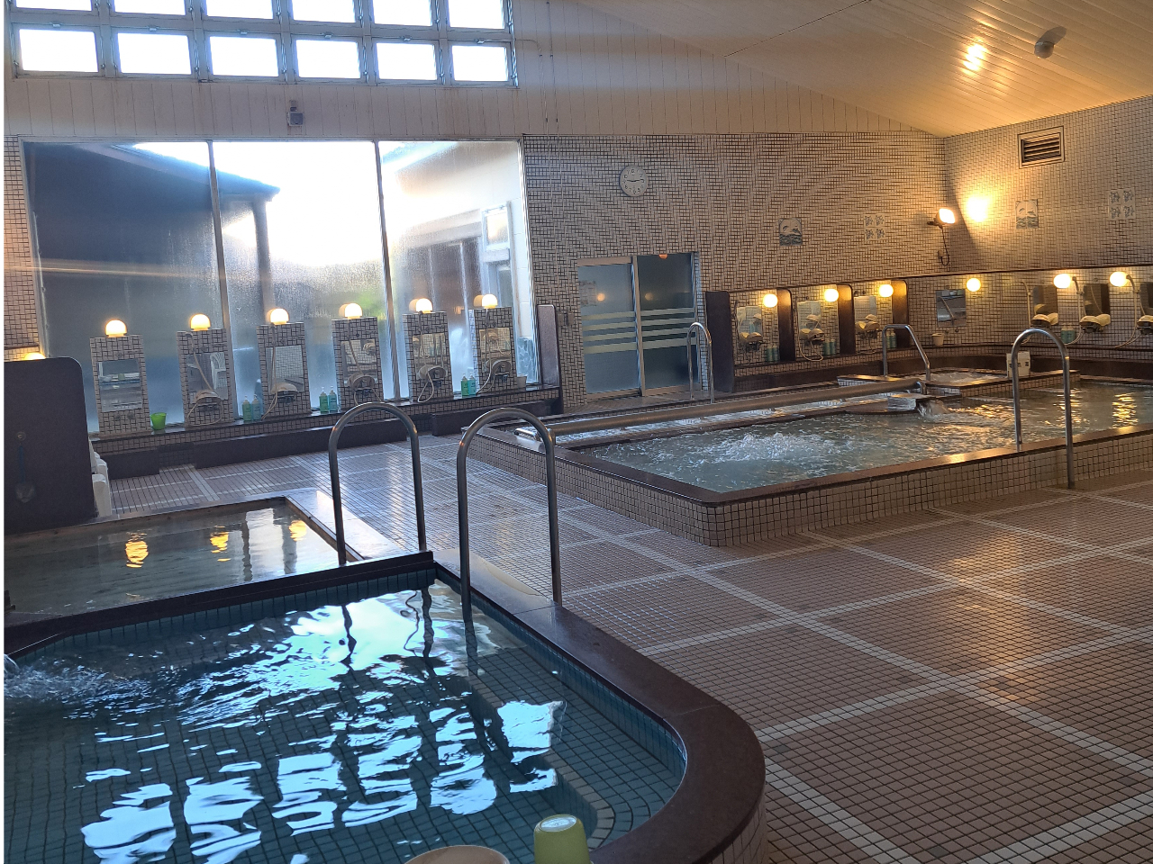 �j���C�̗l�q