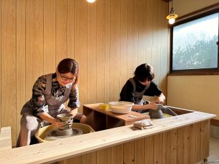 丁寧なサポートで、初めての方でも安心。普段使いしたくなる完成度の高い作品をつくることができます。