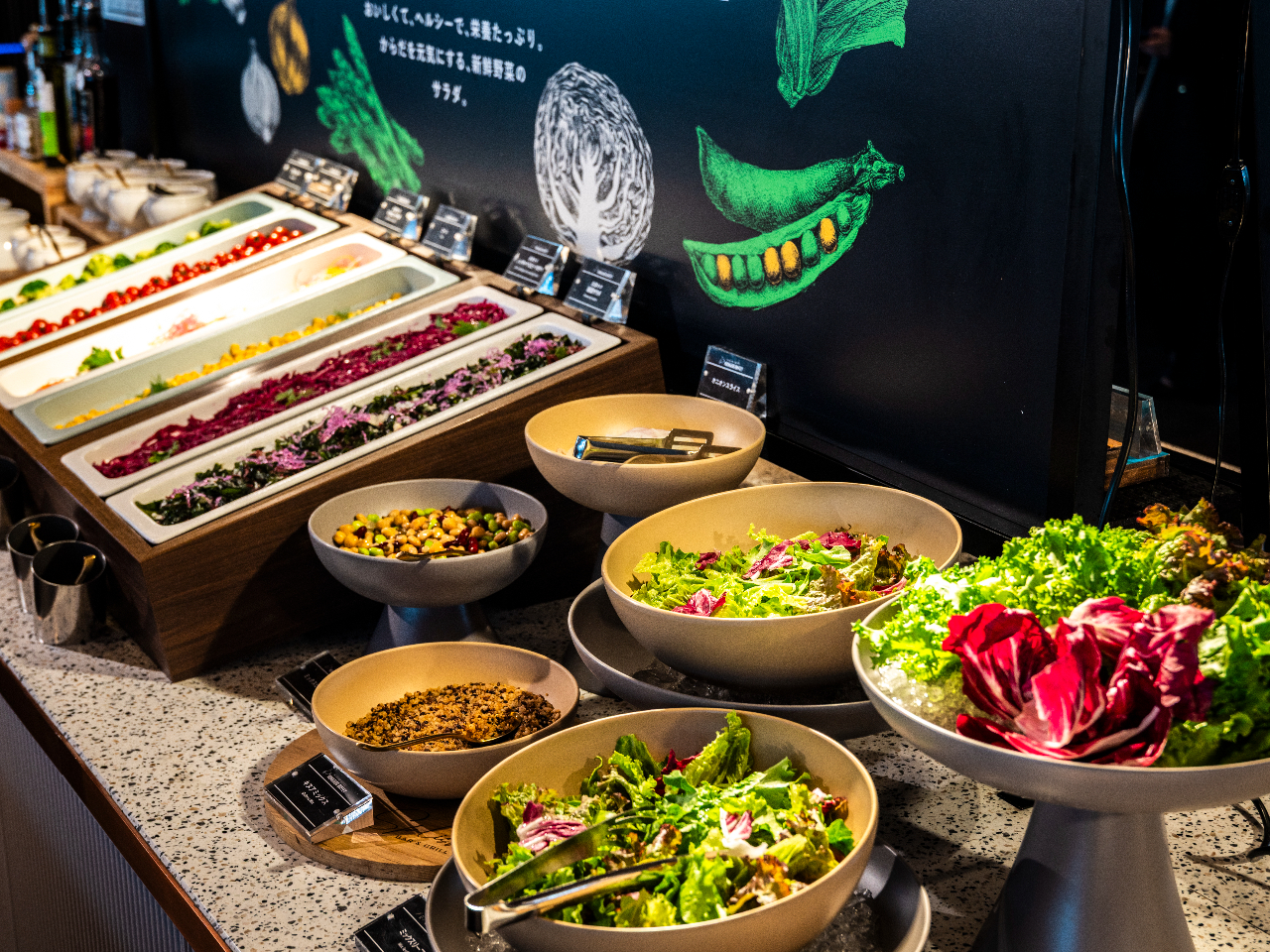 �F�Ƃ�ǂ�̃T���_�o�[