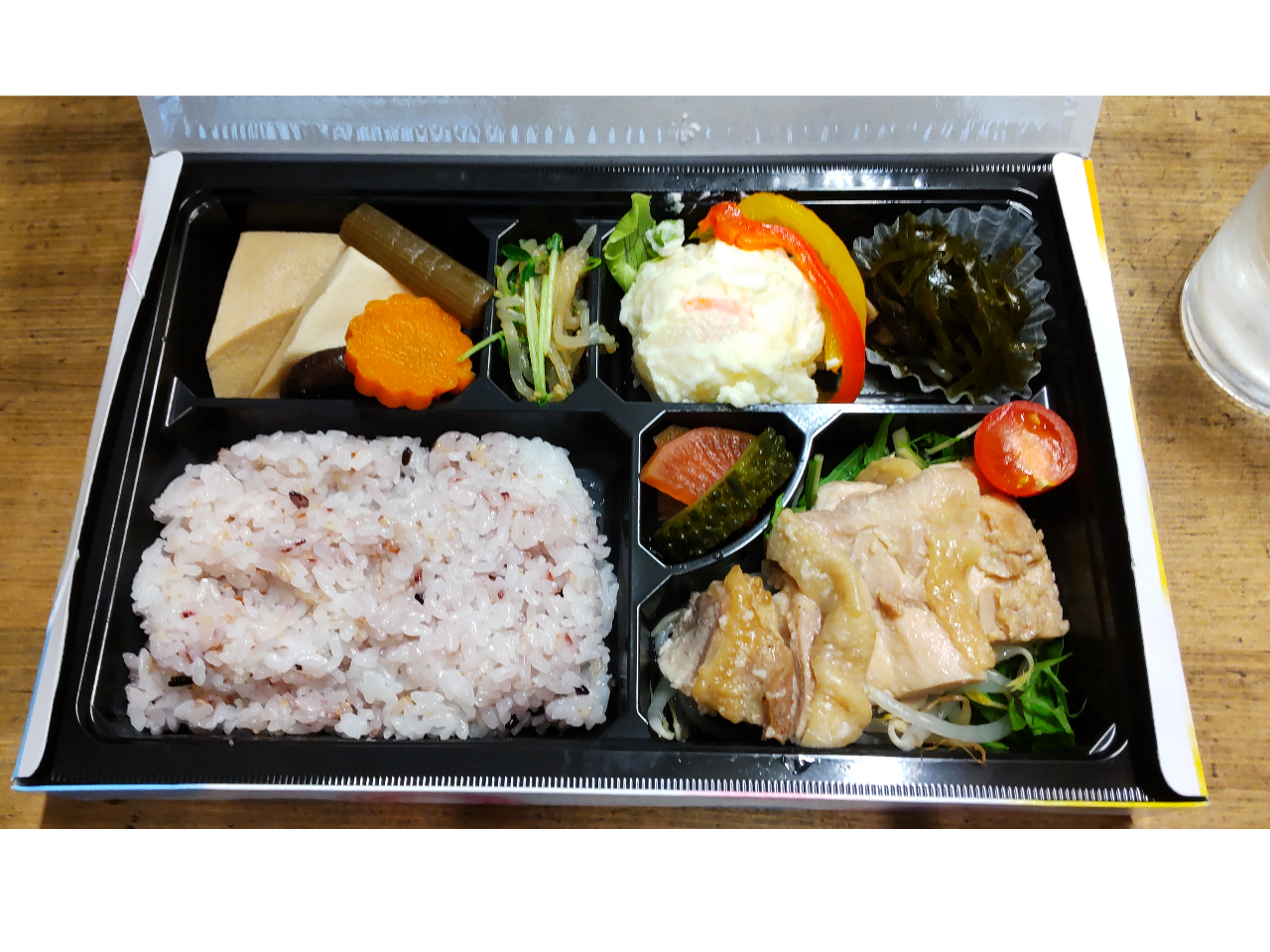 EFlX`ij[͂̎Xŕς܂j