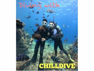 真っ青な【青の洞窟】で記念水中撮影!