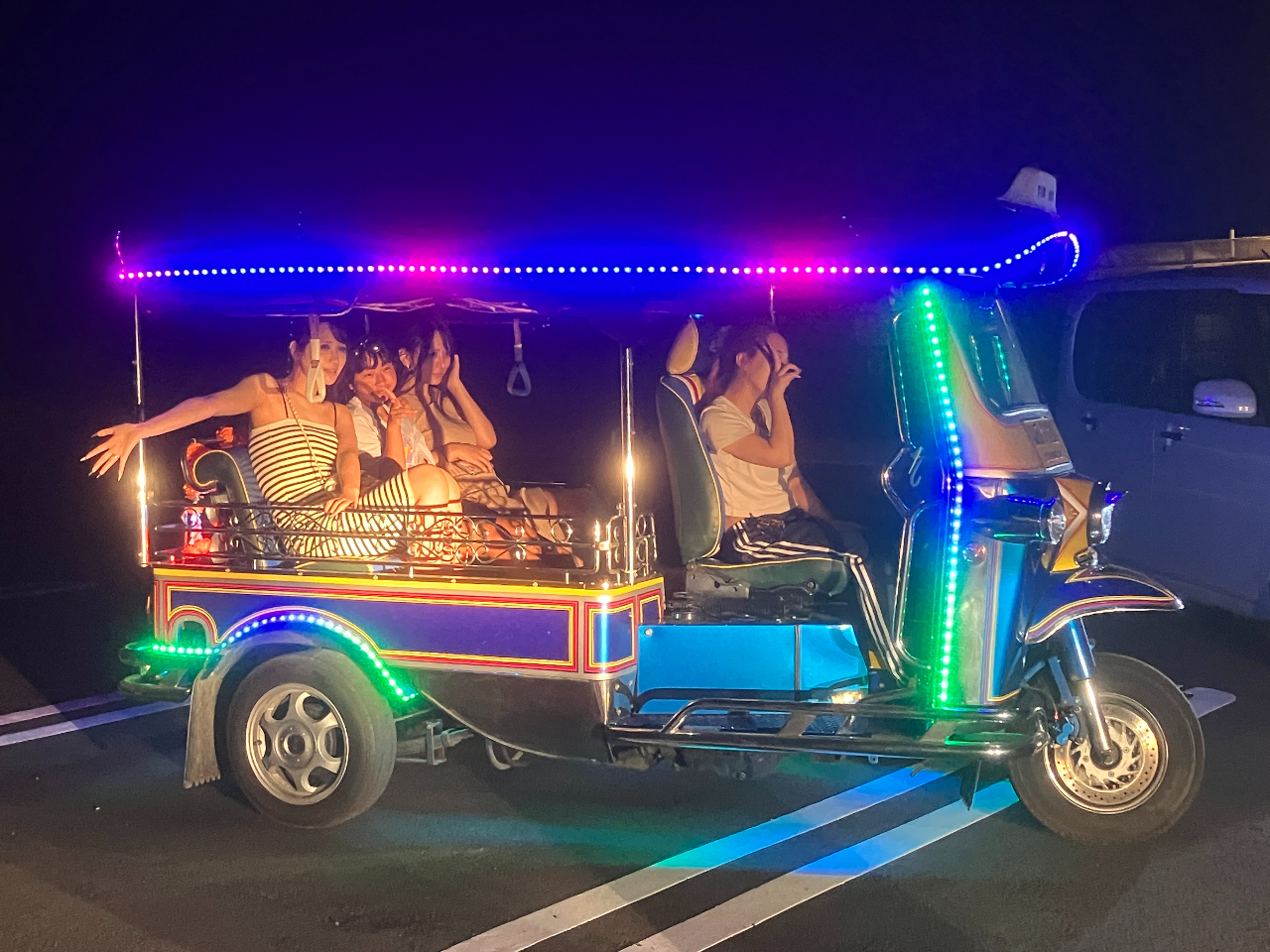 【千葉・館山・南房総】☆ナイトイルミネーションプラン☆リゾート感抜群のトゥクトゥ...