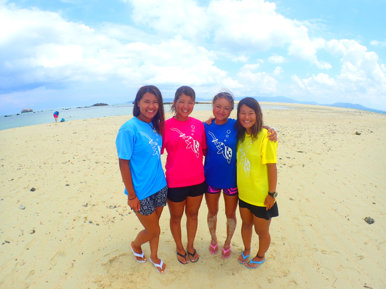 {Ó̎voAVm[PÖSAy݂͎BɂCI