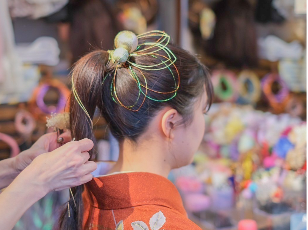 ヘアセットはアップスタイル・ダウンスタイルからお選びいただけます