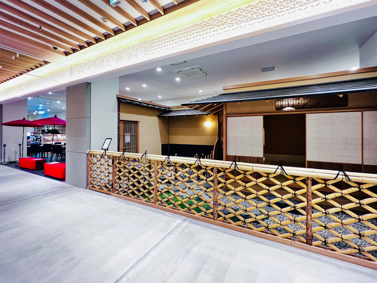 y̓zeG~Is1Kɂ܂BX܂A܂̓X^btɐA\̂O\oĂBɂxĂ܂B