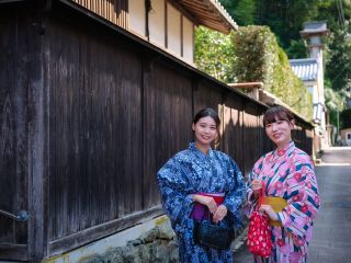 城下町の雰囲気にぴったりな浴衣