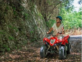 海とジャングルの贅沢体験☆リゾートバギーで沖縄体験★
