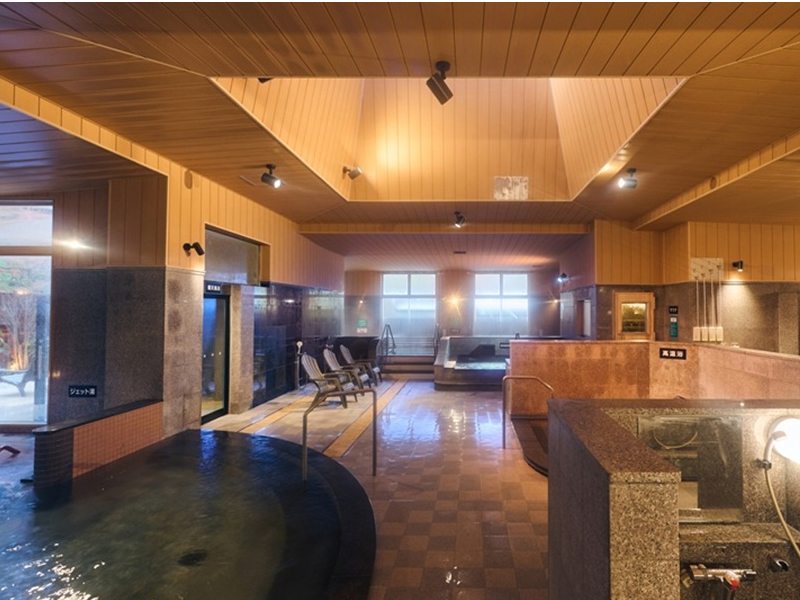 �j���嗁��