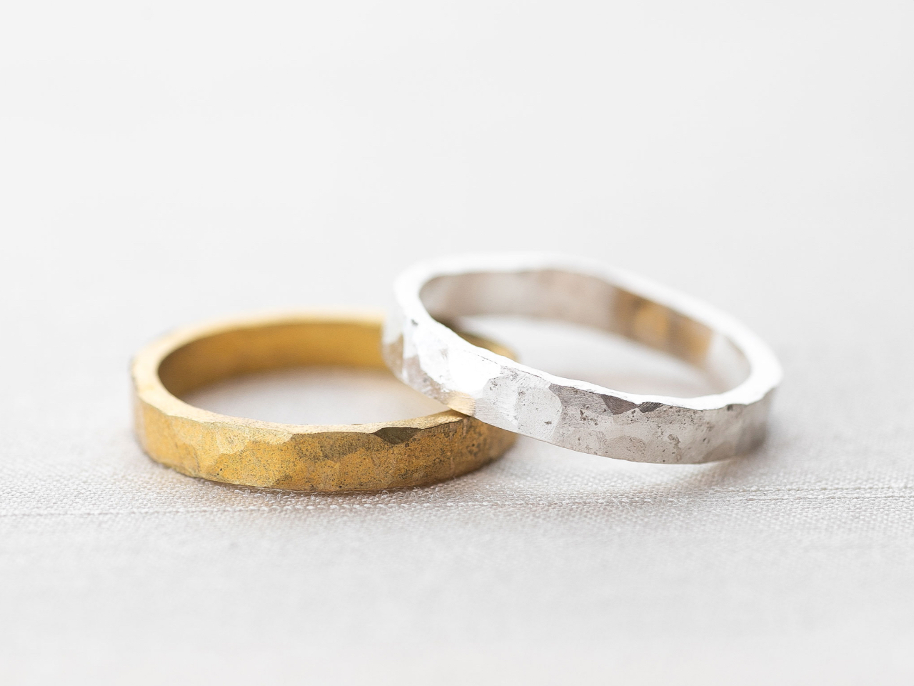 仕上げ方でデザインの風合いが変わります。