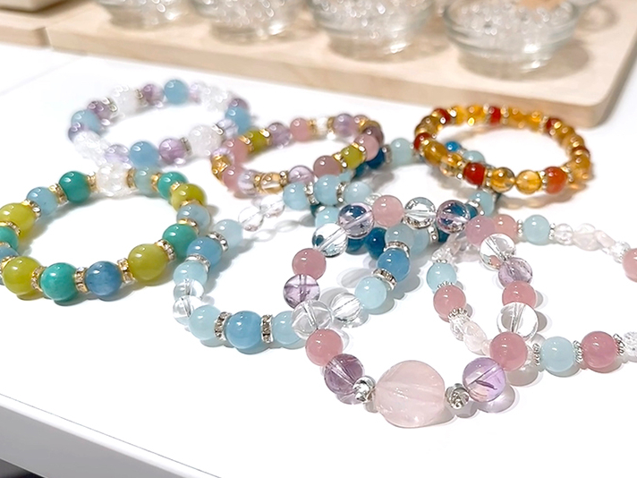 ★静岡初★天然石を選んでパワーストーンブレスレット作り体験【当日持ち帰り可】【お...