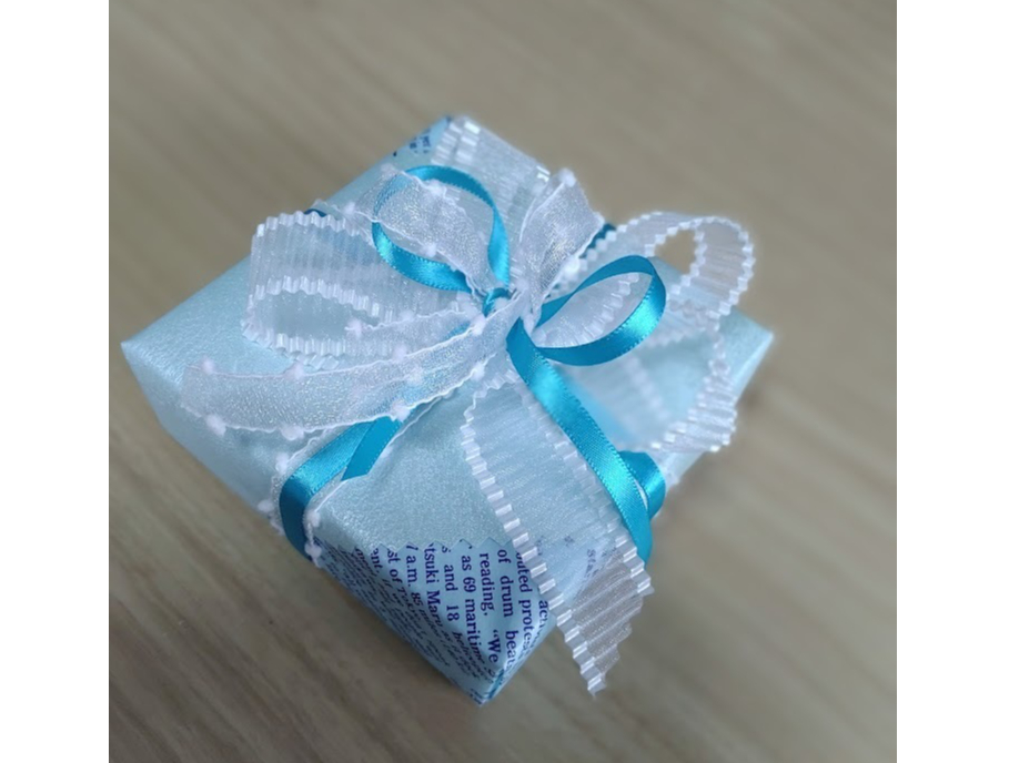 {̂FȂǂDȂFIђ܂􁦎ʐ^̓C[Wł