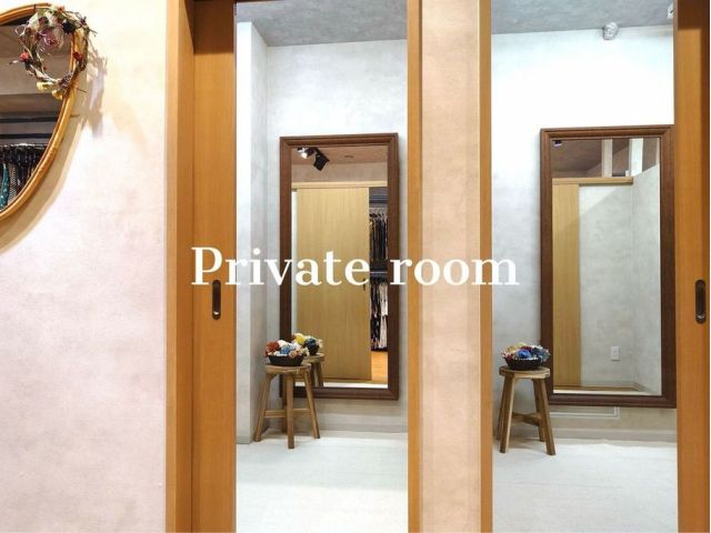 着付けやヘアアレンジは個室で行いますので、周りを気にすることなく安心してお支度いただけます。