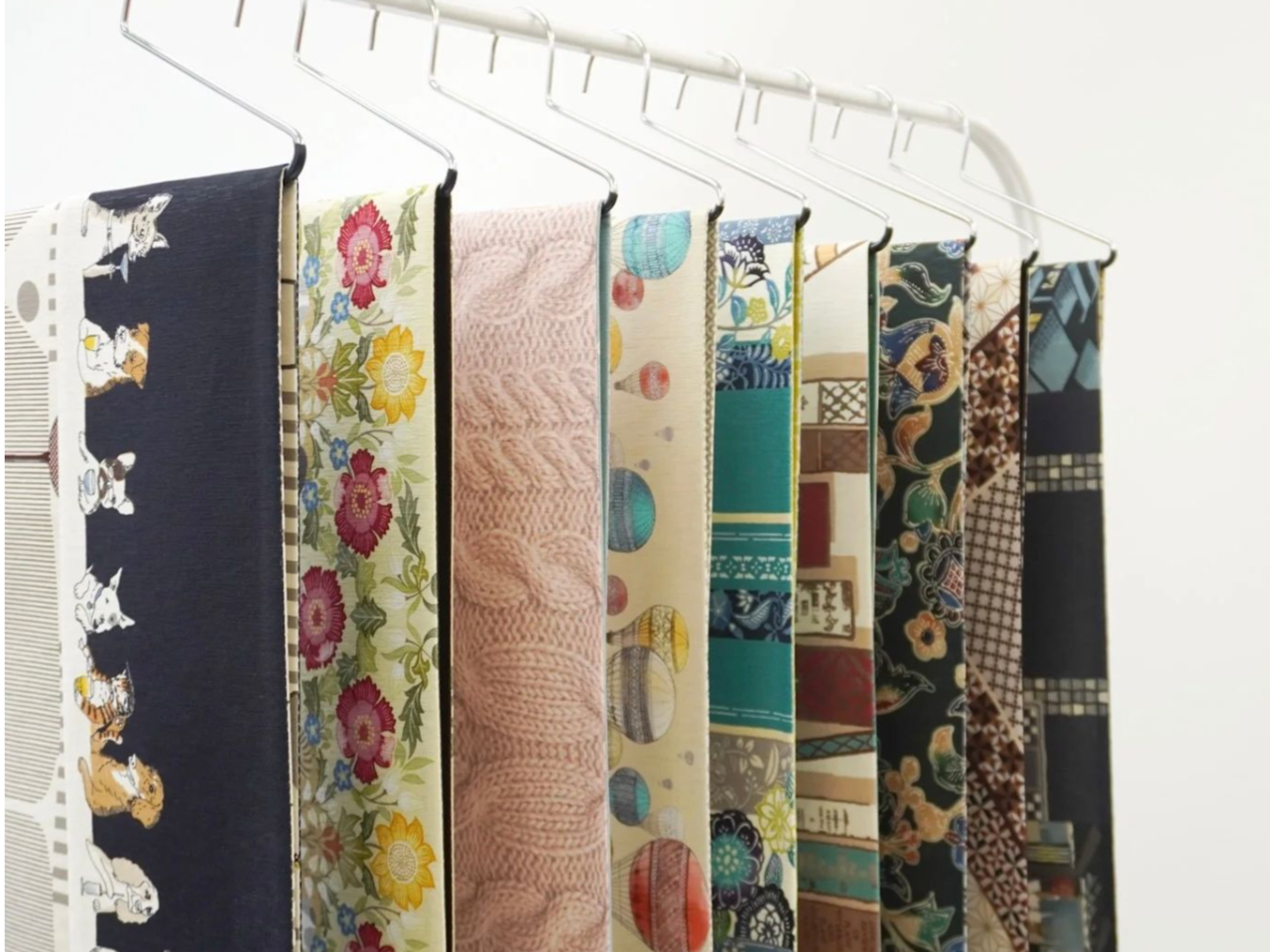 WA・KKAレンタルは、まわりの目を引く楽しいデザインの帯を豊富に取り揃えておりますので、ほかの誰ともかぶらない着こなしが叶いますよ♪