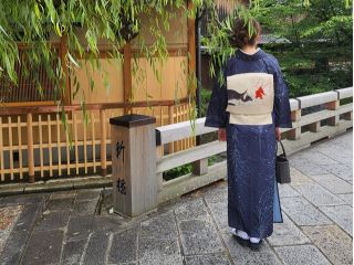 お店は八坂神社のほど近くにあり、清水寺など東山エリアの観光がしやすい場所です。