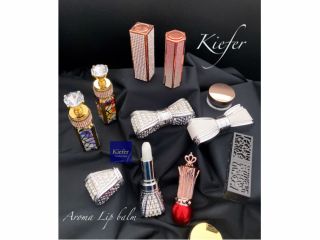 天然素材 ミツロウと植物油で作るアロマリップは、しっとり潤い 安心して使えるリップバーム♪