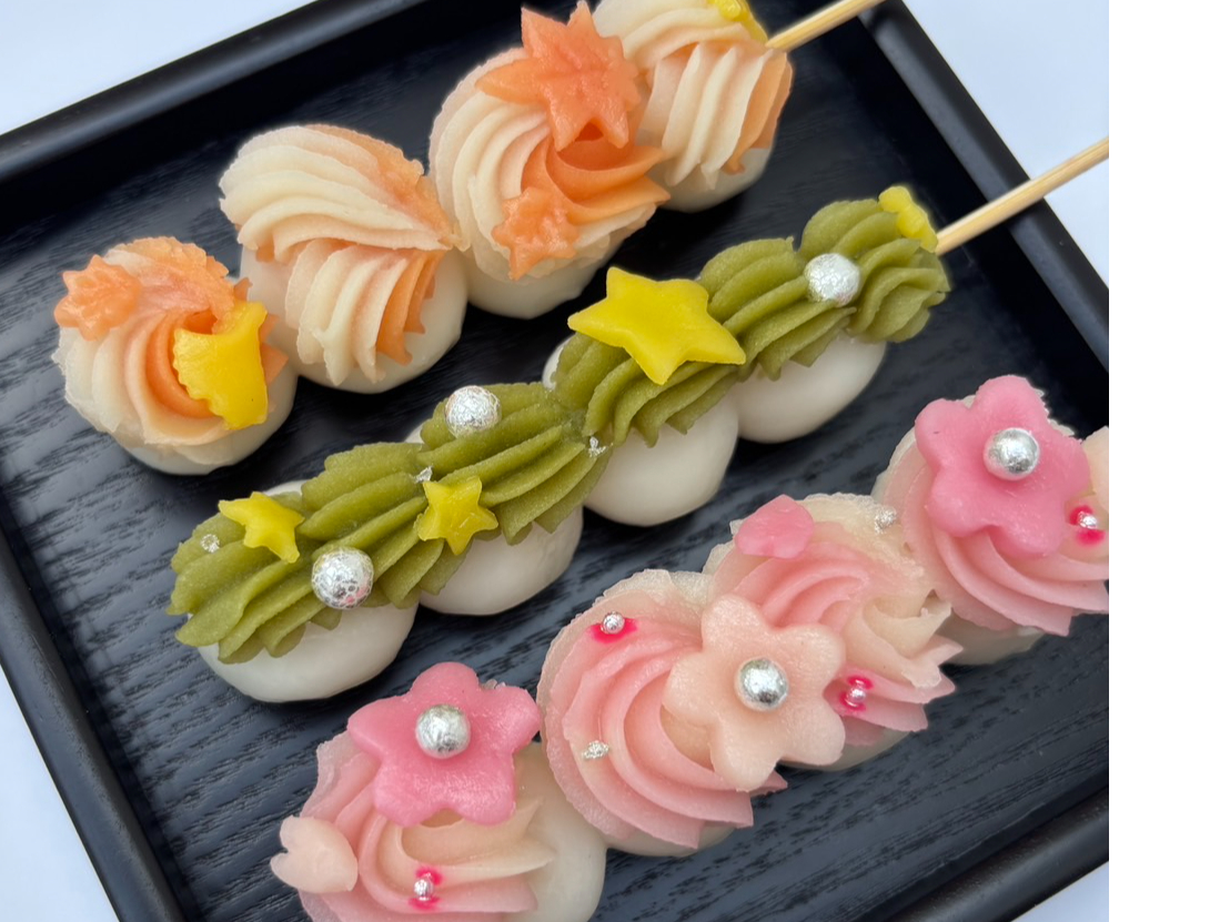 可愛らしくて食べるのがもったいない♪ 季節の花や動物をかたどった、見て楽しい・作って楽しい和菓子練り切り体験。