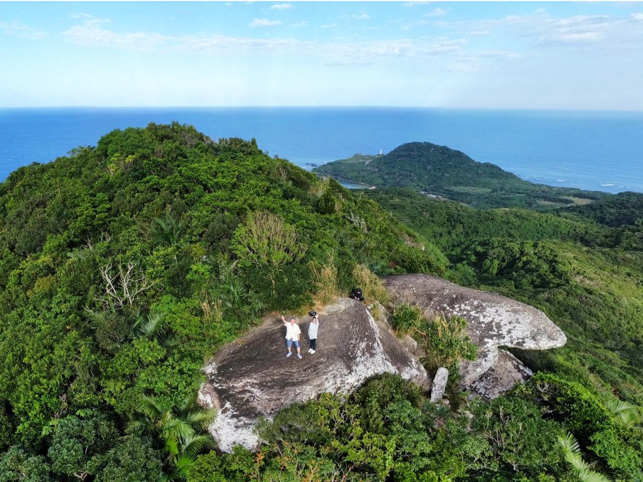 dRnŃ_Ci~bNȃP[Vy߂̂͐Ί_Ɛ\B ẑԂɂēB܂XPW[Ȃ~Xe[cA[Ȃł͂łB