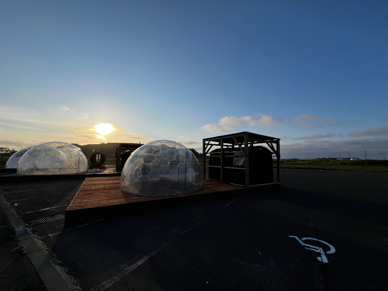 h[egETEi1Zbg3TCgEbhfbLɐݒuĂ܂B