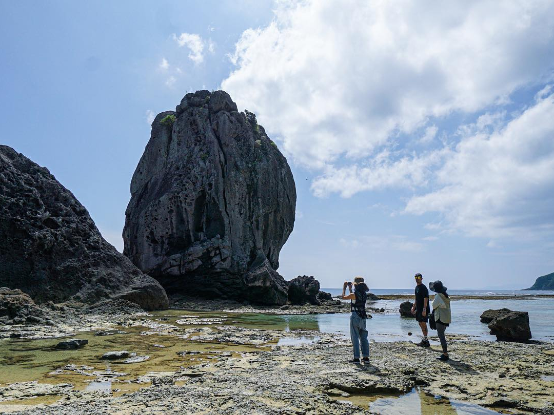 奄美の神秘的な海岸スポットを探索