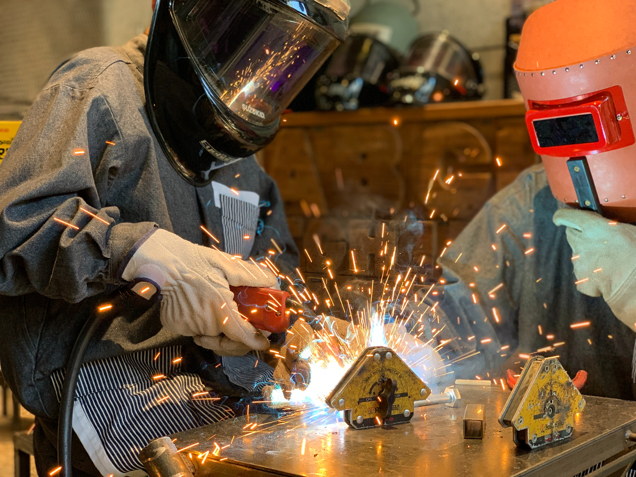 ペン立て制作の様子