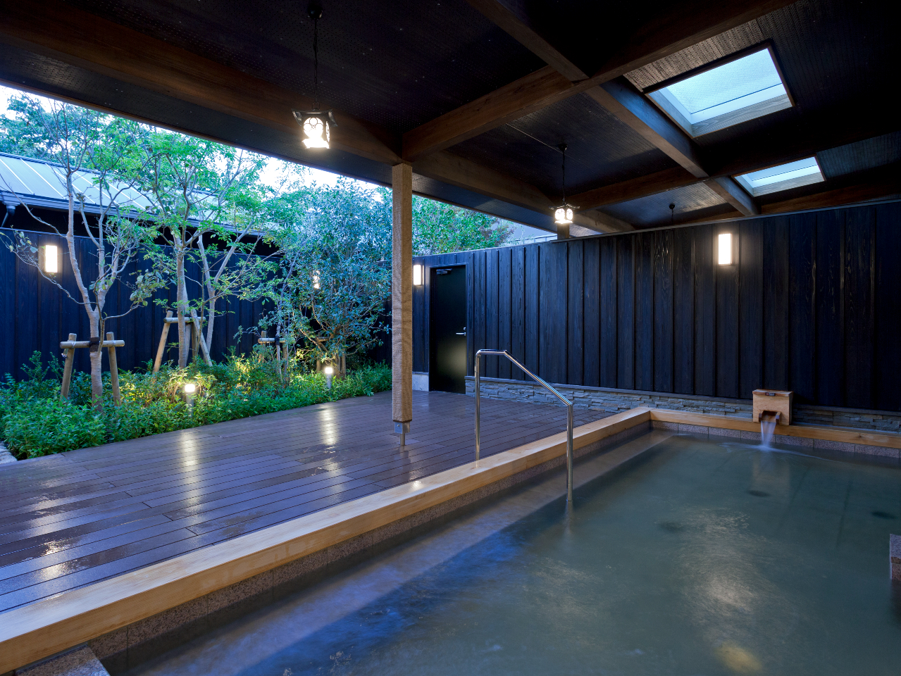 露天風呂(ひのき)