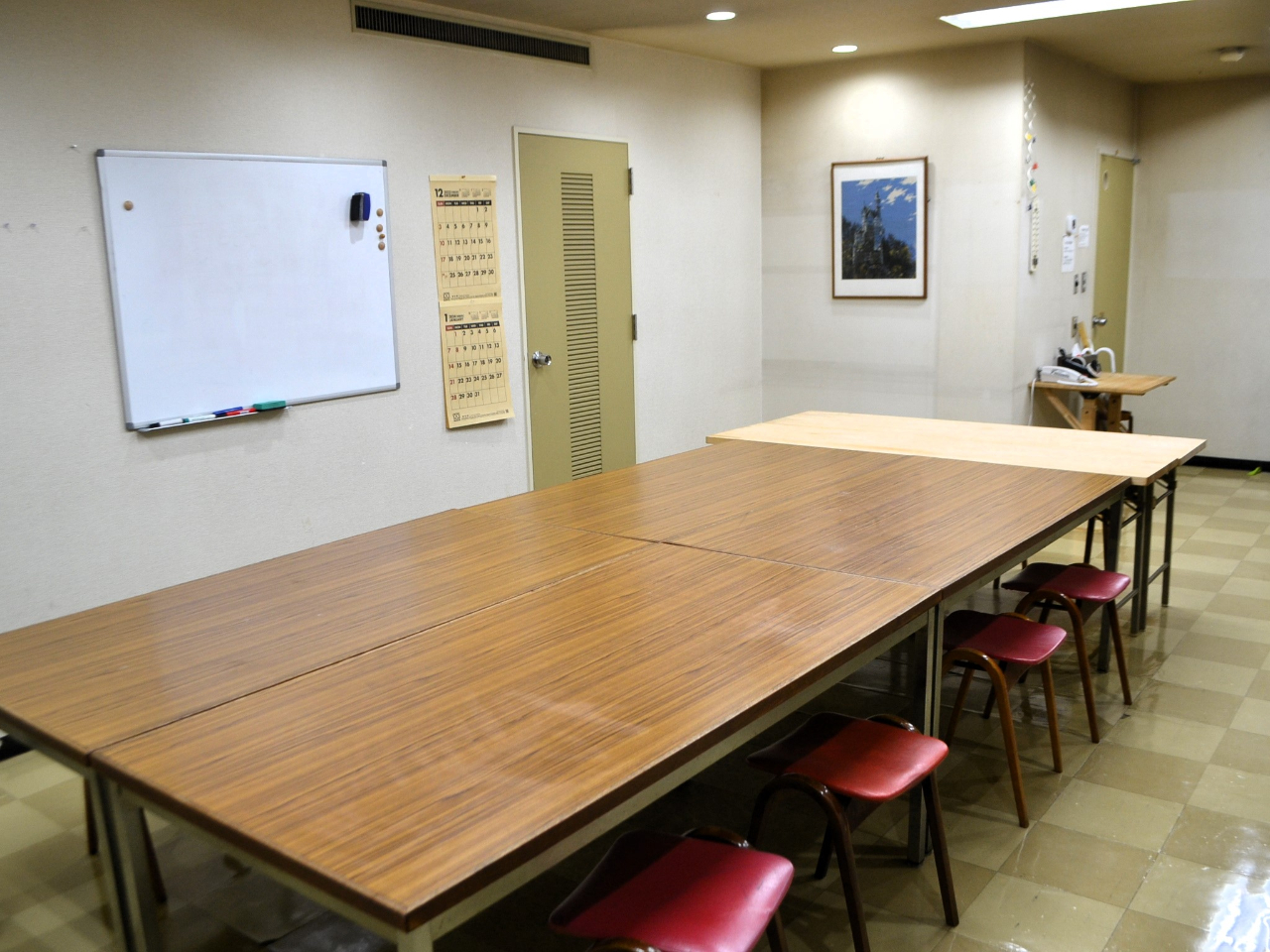 iBƊECX̔zuZbeBO͓eElɍ킹ύX܂Bʐ^͂SK̏ꍇłB