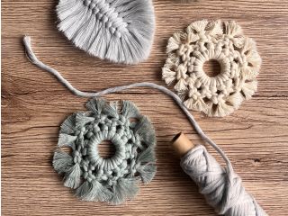 マクラメコースター