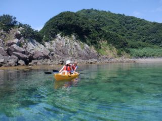 透明度抜群の海上散歩に癒されます♪