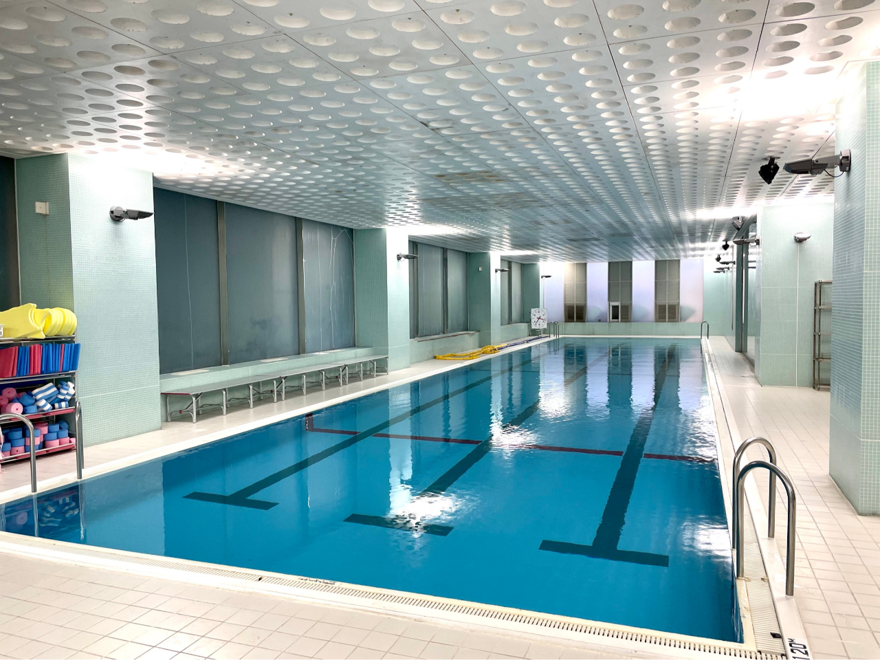 25�l�v�[���B�ő̌��_�C�r���O���s���܂��􂲗\�񐧂ōő�l��4���l�̂��Q���Ȃ̂ŁA�L�X���g�������܂��B