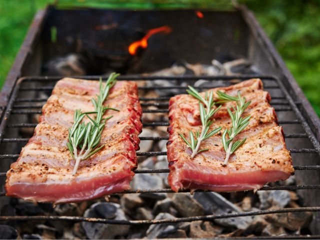 好きな食材・飲み物を自由にお持込み頂けます!持ち込み料金はかかりません。