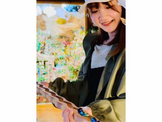 大人だけゆっくりとビー玉遊びを楽しめます♪一人でじっくりとアート鑑賞、友達とワイワイ遊ぶのもOK!カップルで特別な時間を過ごす時間としてもご利用ください。